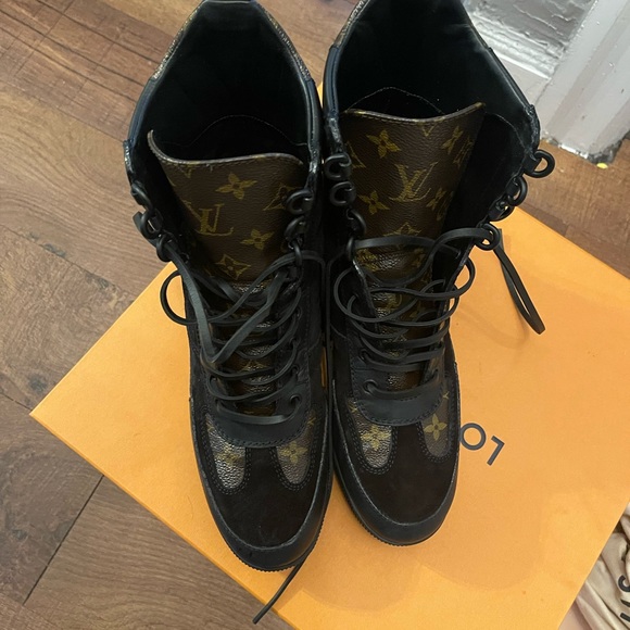 Louis Vuitton desert boots - Picture 4 of 4